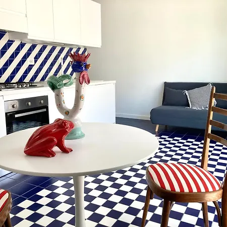 Apartment Maison Blue Con Patio *