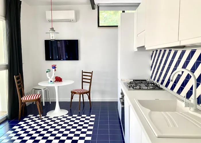 Maison Blue Con Patio Apartmán *